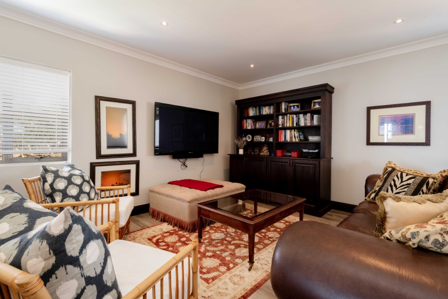 4 Bedroom Property for Sale in The Hill Western Cape